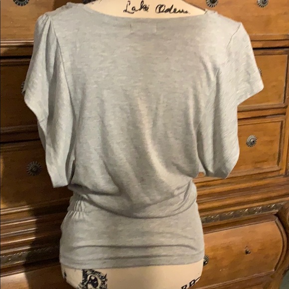 Wet Seal Vintage Graphic Top😘😘 - Picture 4 of 7